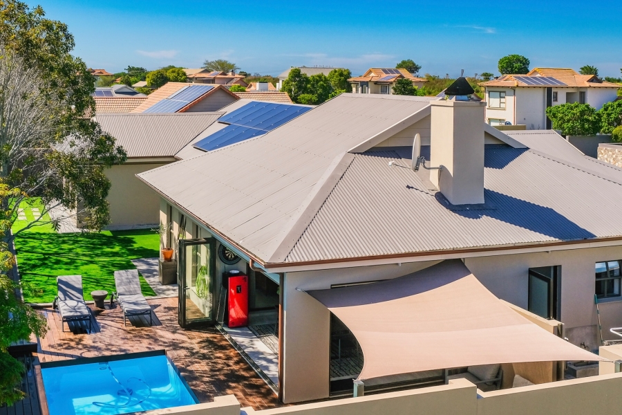 4 Bedroom Property for Sale in Earls Court Lifestyle Estate Western Cape